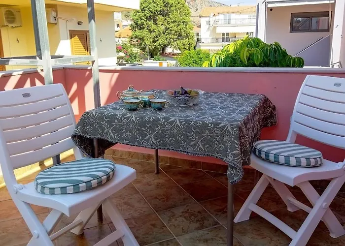 Monemvasia, Vlassis * Yefira